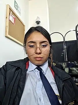 Angela__05 Obrolan Langsung XXX