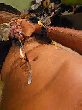 Spine_Hot Show in webcam