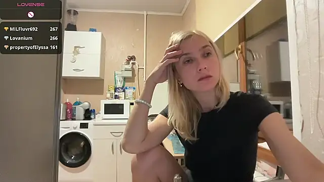 Онлайн чат XXX AngelJeni