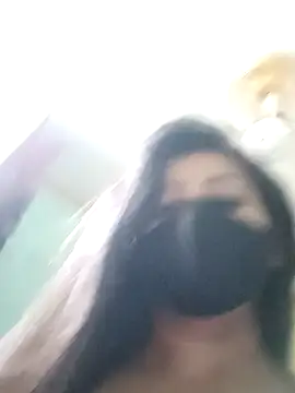 Chat +18 de SANAYA_ROY ao vivo