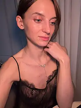 -AngelAri-'s Live XXX Chat