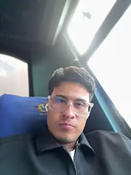 Chat XXX ao vivo de TavoHot_