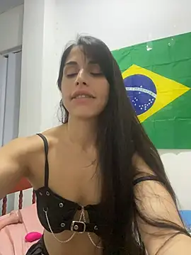 sweetwanda Chat XXX in diretta
