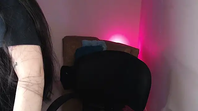 iam_emy Live XXX-Chat