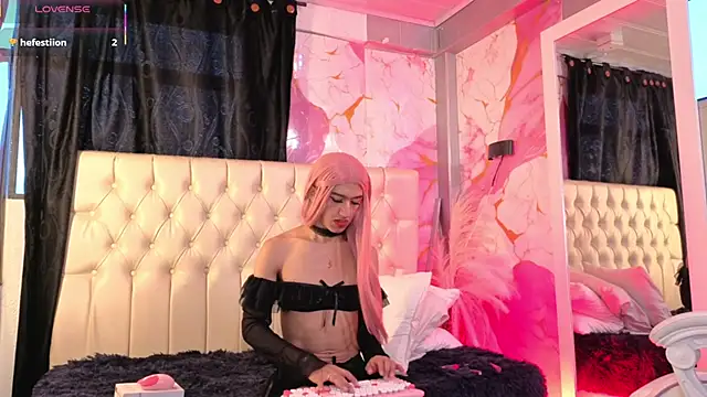 Luna_Sissy_'s Live XXX Chat