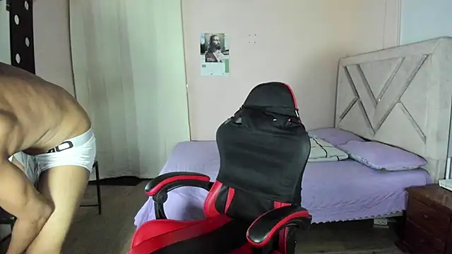 Toptony22 Adlı Modelin Web Kamerası Şovu