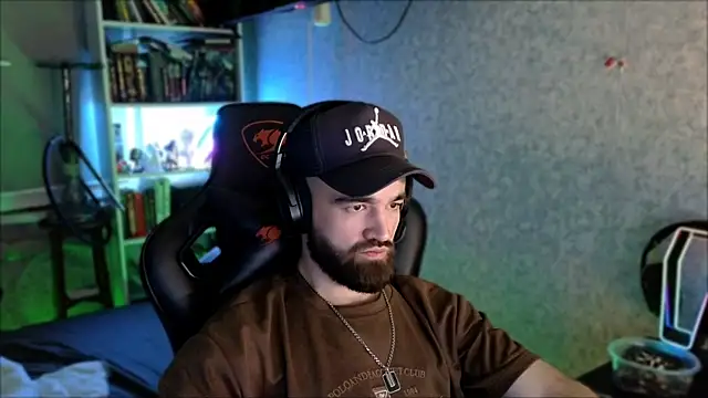 Živý XXX chat _Serious_Man