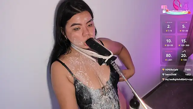 klhoe_boobs Adlı Modelin Canlı XXX Sohbeti