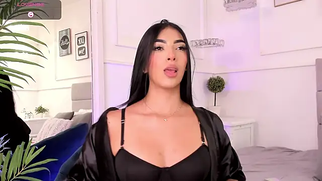 AriRobert_'s Live XXX Chat