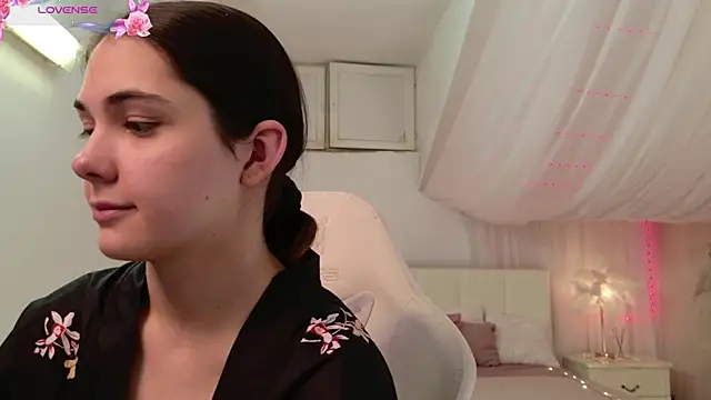 Sindell_cryell's Live XXX Chat