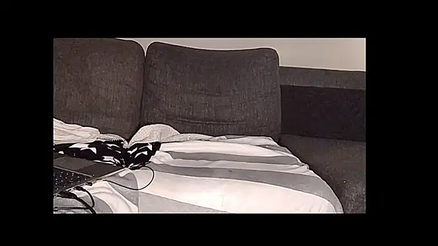 Tyyson03 webkamerás műsora