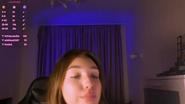 Emilia_mala Chat XXX in diretta