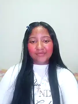 Luna_Dorada's Live XXX Chat