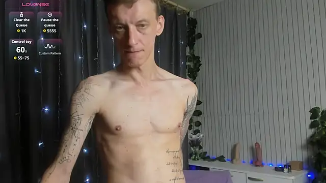 Chatroom XXX en direct de James2Inked