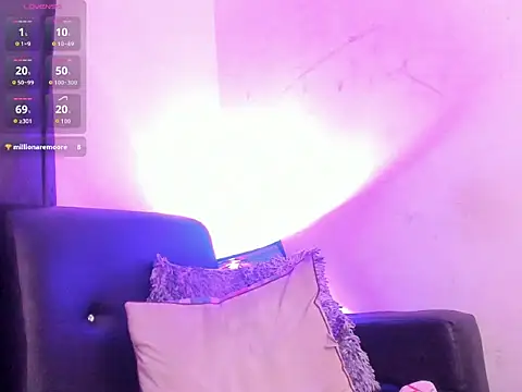 Chat +18 de EmmilyRosee ao vivo