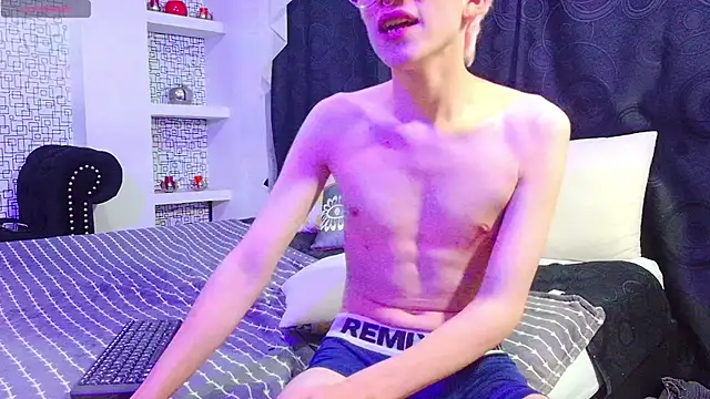Živý XXX chat axell_stone_