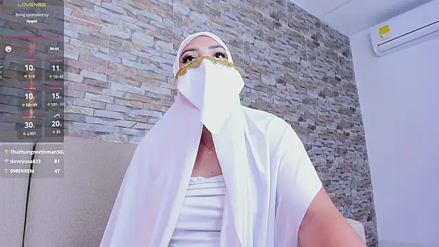 دردشة AylaNoir الجنسية المباشرة