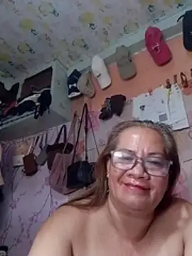 vickyhot1966 Adlı Modelin Canlı XXX Sohbeti