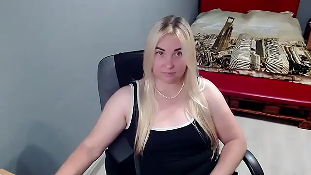 Ledi_Catherin Adlı Modelin Canlı XXX Sohbeti