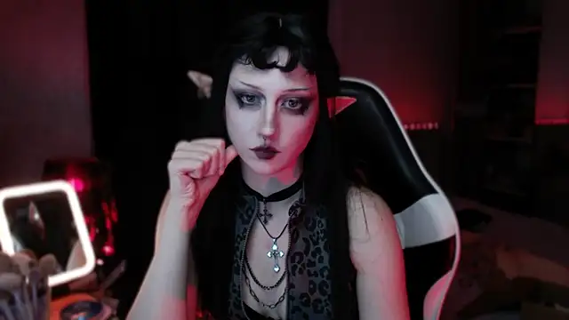 Rory_Pink Chat XXX in diretta