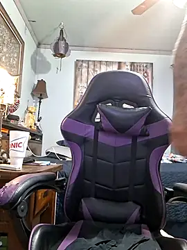 הופעת וובקאם של bigdoog8