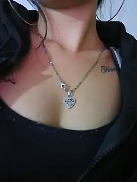 Michelle_ec élő XXX-chatje