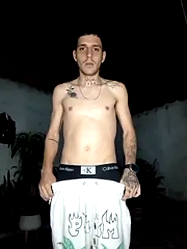 BoyMaxLatin – Naživo XXX chat