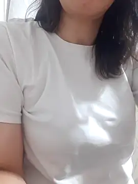 Defne0734 Adlı Modelin Canlı XXX Sohbeti