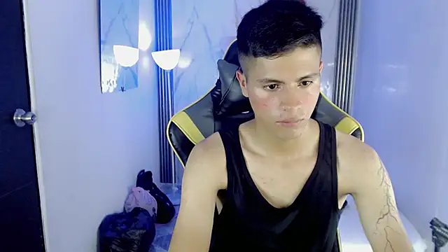 Ascii_one Webcam show