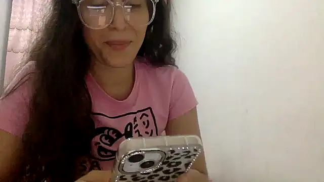 Chat XXX Live LatinDoll8
