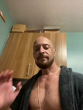 MattMiller28 现场XXX聊天
