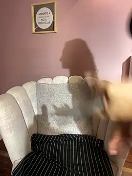 SofiaBrown_Pink 라이브 XXX 채팅