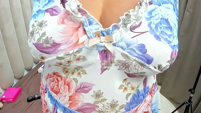 Czat XXX na żywo – JillMild