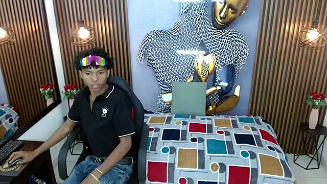 Chat XXX ao vivo de AlessandroBlack_