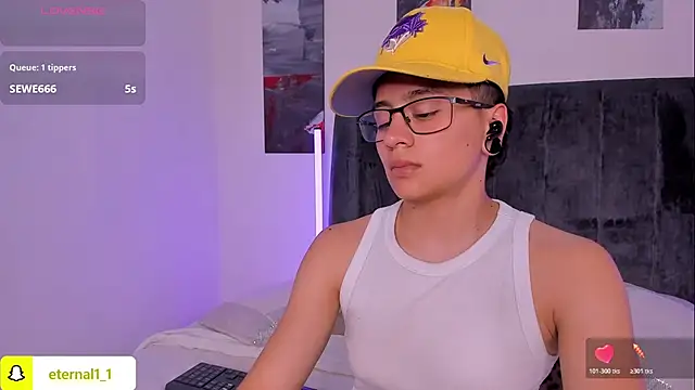 _Eternal_n Live XXX chat