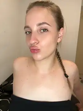 NeEdnaBradley live XXX chat