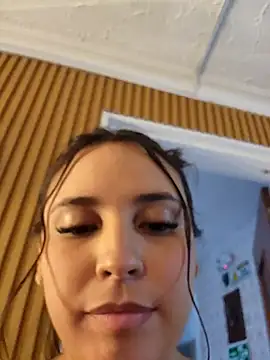 LizzRouseのライブXXXチャット