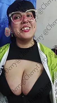 Онлайн чат XXX CherryDerry