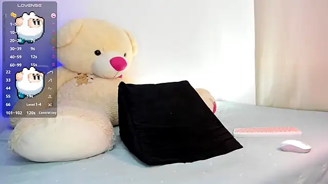 Chatroom XXX en direct de Hazel_Rossi