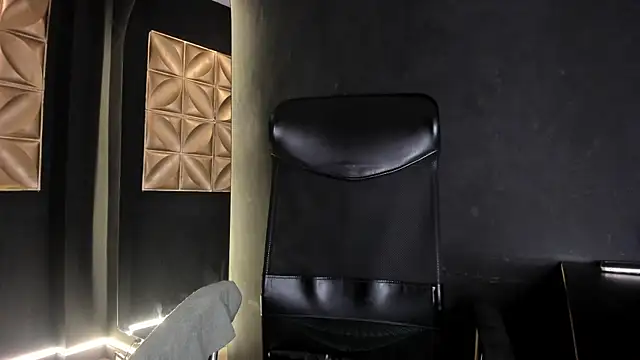 connywellss' Live XXX Chat