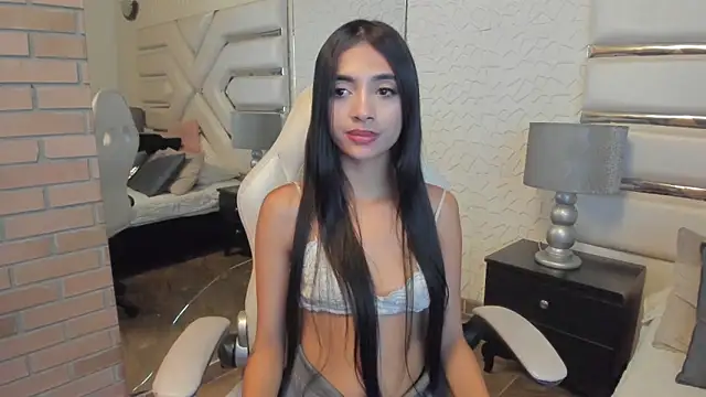 KattyLilli's Live XXX Chat