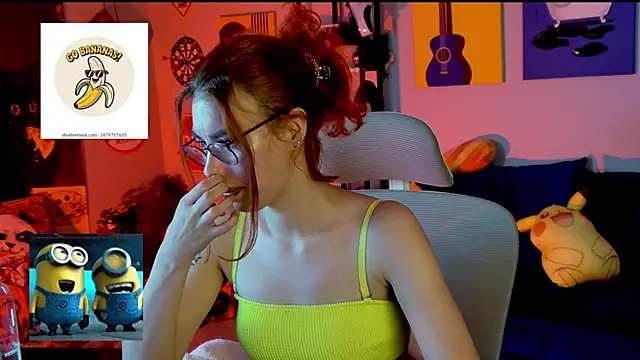 Chat +18 de SeraphineDuskryn ao vivo