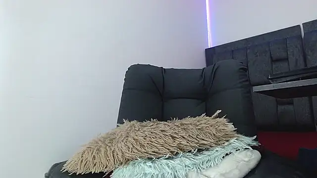 dirty_model XXX чат на живо