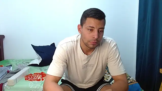 Cris_LaCobra_ Live XXX-chat
