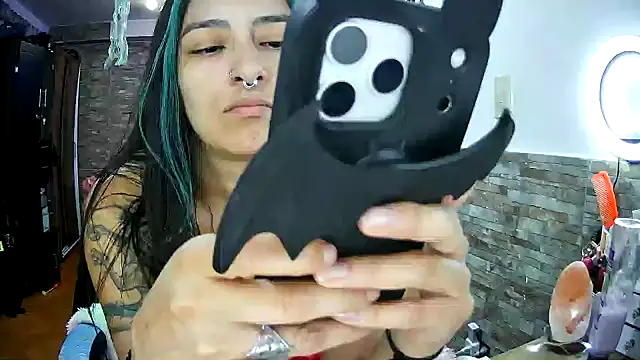 AngelaQueen_のライブXXXチャット