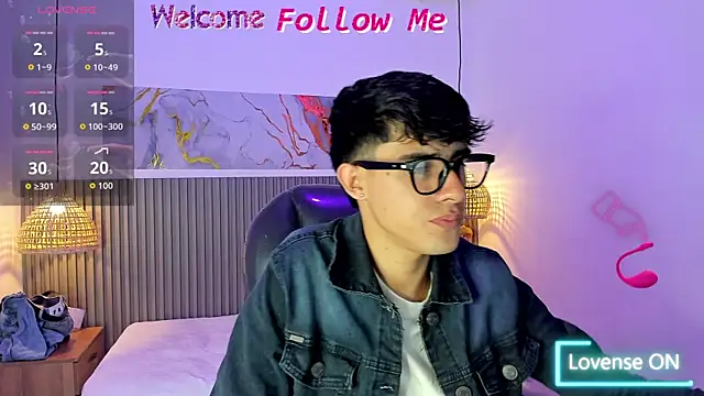 Dyla_n18's Live XXX Chat