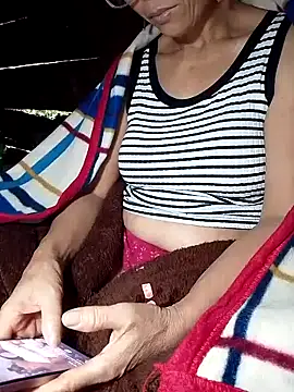 Show de MissYourLove na webcam