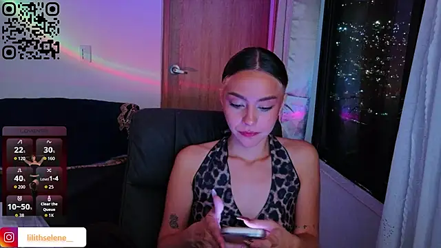 Show modela lilithselene na web-kameri