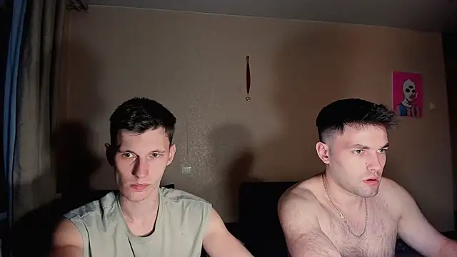 Chatroom XXX en direct de Kevin_Hornyyy