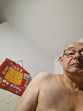 Marlon92700 Live XXX-chat
